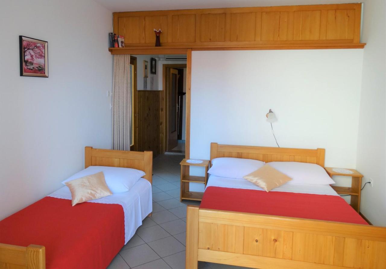 Apartmani Crikvenica 30080 - Libuska Rum bild